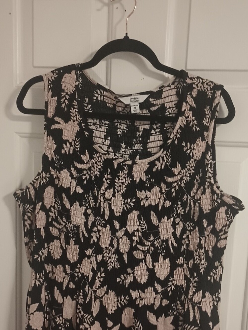 croft & barrow Black Maxi Dress with Light Pink Floral Pattern - Picture 3 of 7